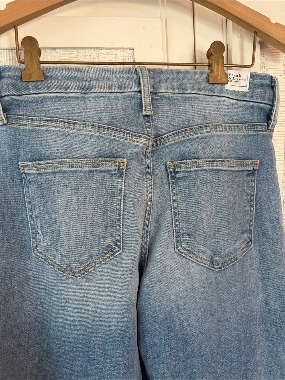 Frank & Eileen Galway Wide Leg Jeans Light Wash Raw Hem Size 25 Made in USA - Picture 6 of 10